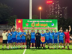 Công ty TNHH ELITER Tinh Hoa Việt vô địch giải bóng đá